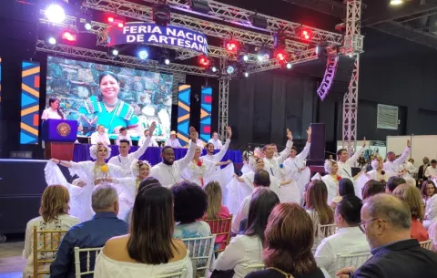 Cierra convocatoria de agrupaciones folklóricas para la Feria de Artesanías 2026