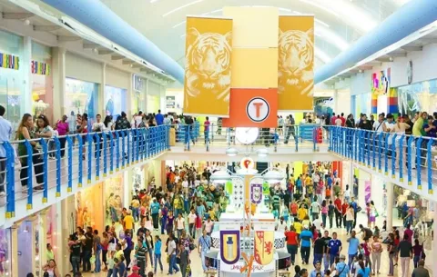 Albrook Mall seguirá abierto al público a la espera de  informe técnico; administración pide no generar caos