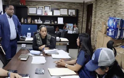 Stefany Peñalba responde a las denuncias en su contra y afirma que "hay alcaldesa para rato"