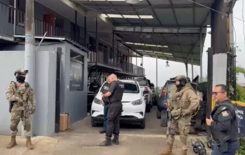 Desarticulan banda que vendía en Costa Rica autos robados en Panamá