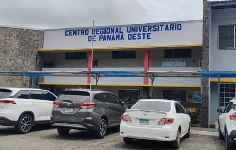 Apertura de nuevas carreras en el CRU de Panamá Oeste depende de un aumento presupuestario
