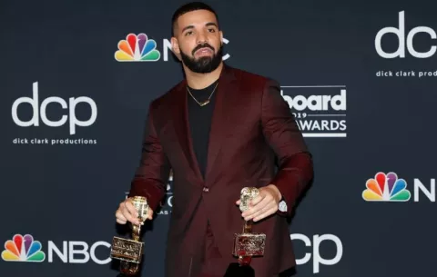 Drake destrona a Michael Jackson como el solista con más números 1 de la historia en Billboard
