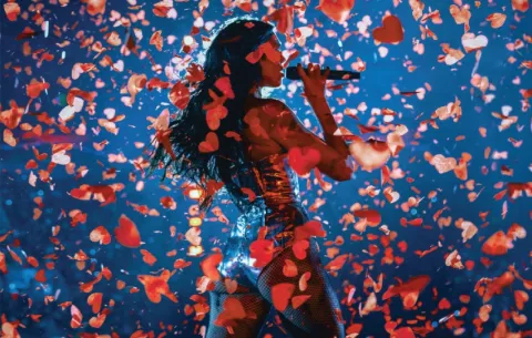 Dua Lipa lanzará película y álbum en vivo grabados en Ciudad de México