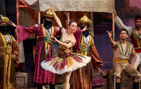El Ballet Nacional estrena con éxito el clásico El Corsario en Atlapa