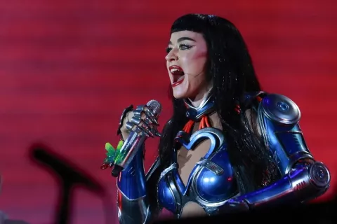 FIFA sorprende con Katy Perry y LISA para la inauguración del Mundial 2026