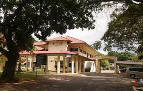 Meduca realiza más denuncias por diplomas falsos; AEVE reacciona