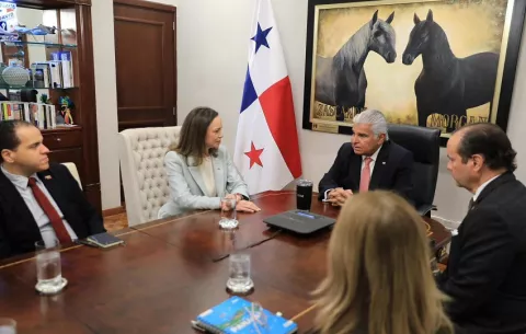 Machado agradece el respaldo de Panamá a la voluntad venezolana