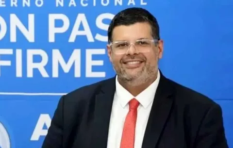 Omar Torres es el nuevo viceministro del Mici tras salida de Arango