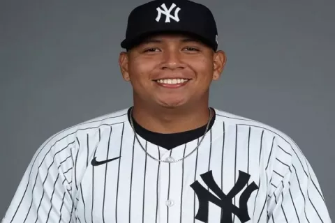 De Natá para los Yanquis: Omar González silencia bates 