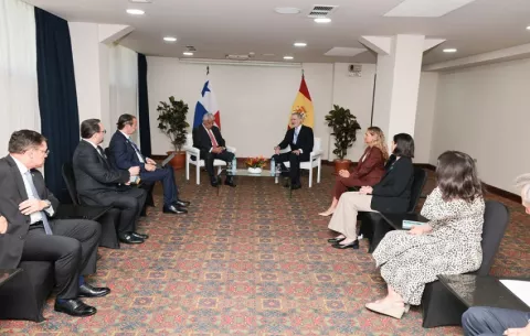 Felipe VI manifestó que España está abierta a ayudar a Panamá 