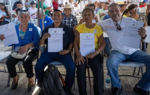 ANATI formaliza la propiedad de tierras para familias y juntas comunales coclesanas
