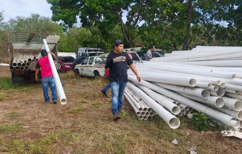Minsa entrega insumos para fortalecer programa de acueductos rurales en Los Santos