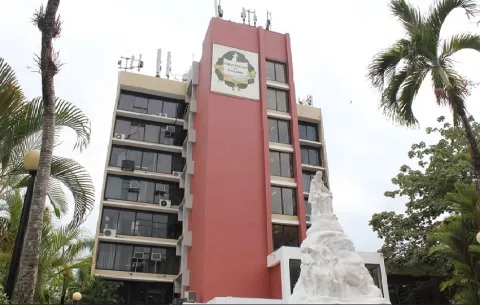 Universidad de Panamá elimina certificados de salud mental en trámites académicos y laborales