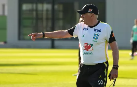 Ancelotti rompe el libreto con Brasil: avisa que no tendrá una alineación fija en el Mundial