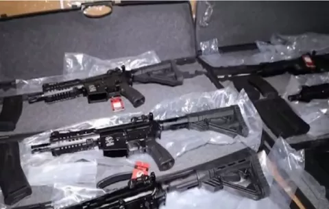 Golpe al crimen organizado: Incautan 500 fusiles en Tocumen y tonelada de droga en Veraguas