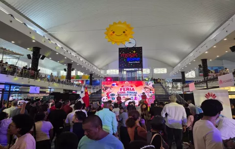 China destaca nueve años de relaciones diplomáticas con Panamá en feria realizada en Albrook Mall