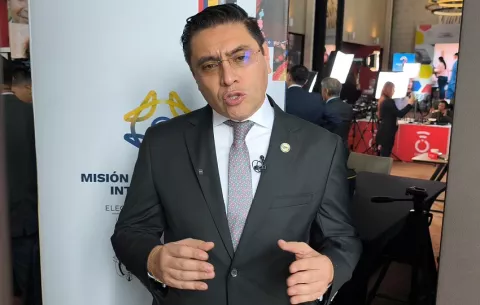 CNE de Colombia asegura que aún no hay fecha para declarar oficialmente al ganador de las presidenciales
