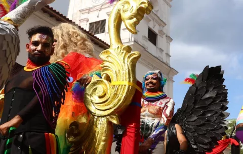 Comunidad LGTBIQ+ panameña reclama más derechos en una jornada de solidaridad y fútbol