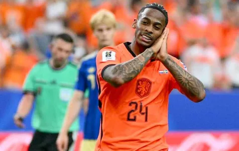 Países Bajos se da un festín ante Suecia y camina firme en el Mundial