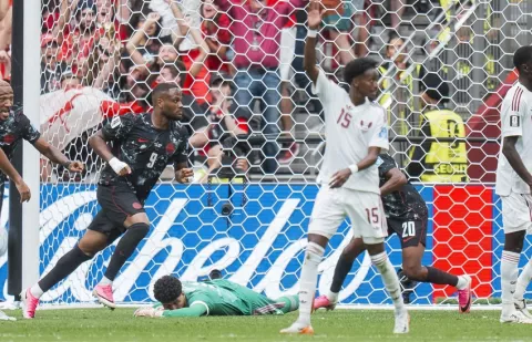 Canadá logra ante Catar su primera victoria mundialista