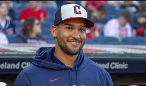 Daniel Espino cumple su sueño de niño: jugar en las Grandes Ligas