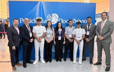 Estudiantes de UMIP representan a Panamá en Posidonia 2026, el principal evento de la industria marítima mundial