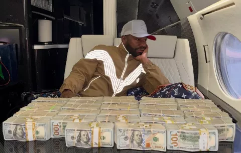¿Y los millones? Floyd Mayweather en líos legales por comprar con cheques falsos