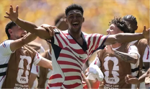 Estados Unidos, sin Pulisic, derrota a Australia y sigue invicta
