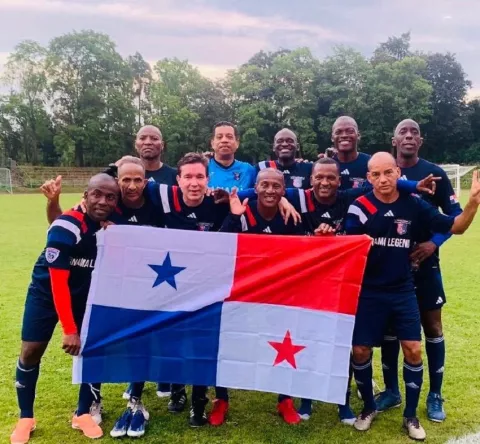 Leyendas del fútbol panameñas vencen a equipos europeos
