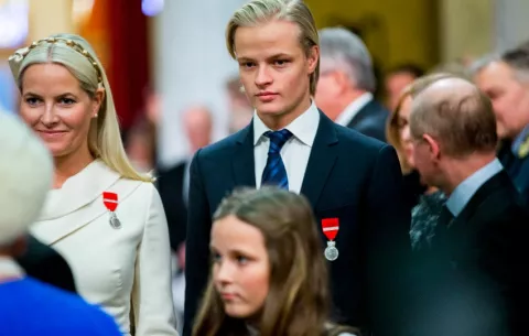Condenan a cuatro años de cárcel al hijo de la princesa Mette-Marit de Noruega