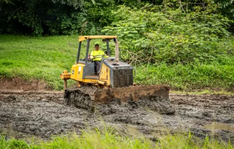 Mop, MiAmbiente e IDAAN ejecutan plan de limpieza y mejoras sanitarias en Ancón