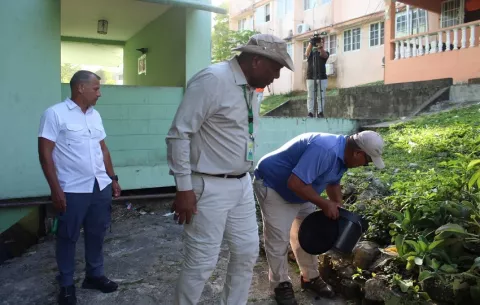 San Miguelito reduce más de mil casos de dengue con operativos intensivos casa por casa  