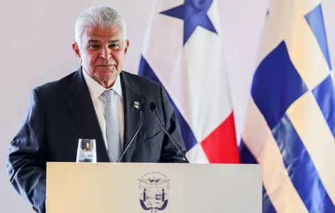 Mulino impulsa el Registro de Naves de Panamá ante la élite marítima de Grecia