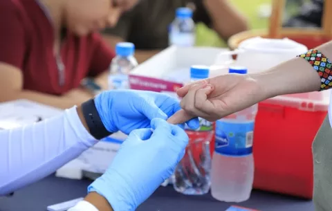 Ciudadanos aprovechan la feria de salud "CSS en tu Comunidad" en el Parque Porras