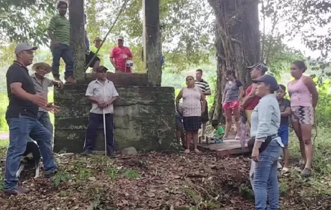 Colapsa puente colgante sobre el río Zaratí y deja incomunicada a la comunidad de Oajaca Abajo