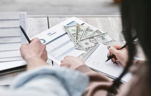 Panameños reducen sus aspiraciones salariales y se ubican entre las más bajas de la región