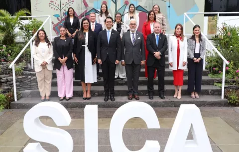 Panamá fortalece la integración regional en la reunión de directores de cooperación del SICA