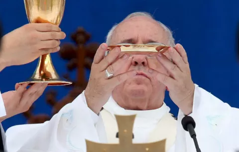 Papa Francisco supera los quince millones de seguidores en Twitter