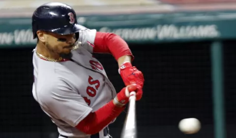Boston sometió a los Yanquis y Mookie Betts gana título de bateo