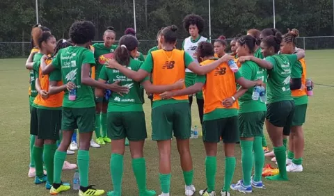 Panamá debuta ante trinitenses