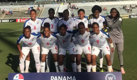 Selección femenina de fútbol se  juega todo ante México