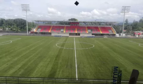 ¿Politizan inauguración del estadio San Cristóbal?