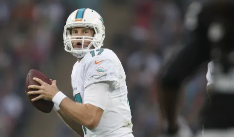 Investigan lesión de Ryan Tannehill