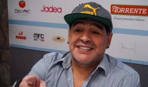 Diego Maradona, al quirófano por un mal severo