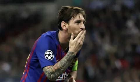 A Barcelona le viene Sevilla, Inter y clásico