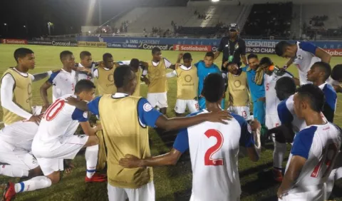 Sub-20 defiende su liderato en Grupo D