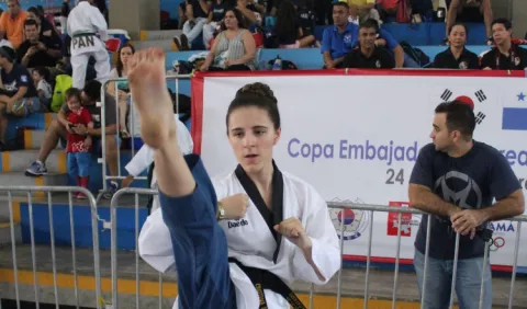 Copa  de taekwondo  en la arena Roberto Durán
