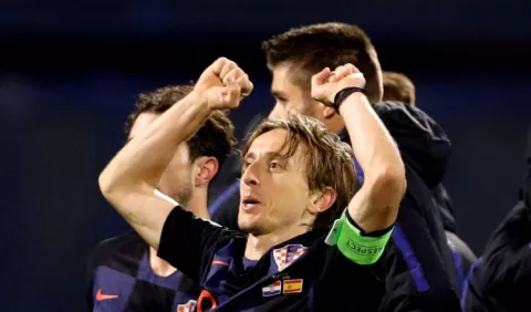 Modric se merece todo los premios recibidos según  Harry Kane