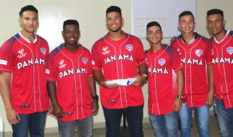 Saldaña abre ante Guatemala
