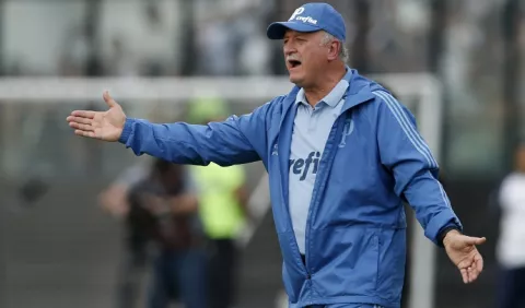Scolari logró su revancha en el fútbol de Brasil